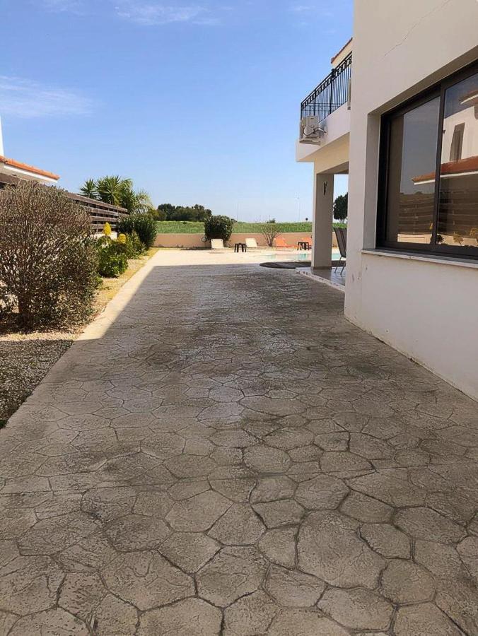Villa Kot Pyla Exterior photo